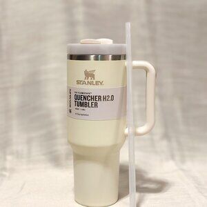 Stanley cream white tumbler 40oz